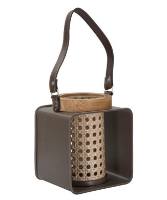 LANTERNE EN FER-ROTIN