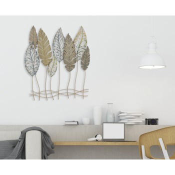 FEUILLES EN FER ET PANNEAUX DE BOIS -C-