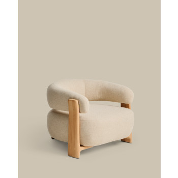 Fauteuil d'extérieur beige granit avec pieds en teck massif 100% certifié FSC et finition naturelle.