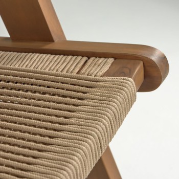 Fauteuil Geralda en bois d'acacia avec finition FSC 100% foncé