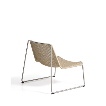 Fauteuil empilable Tavari en corde synthétique beige et acier inoxydable AISI 304 à effet brossé