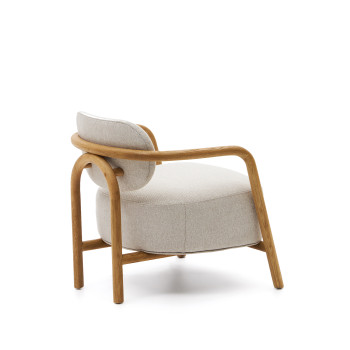 Fauteuil Melqui beige en chêne massif avec finition naturelle