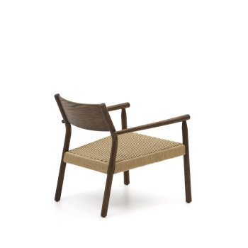 Fauteuil Yalia en chêne massif certifié FSC 100% avec finition noyer et assise en corde de papier