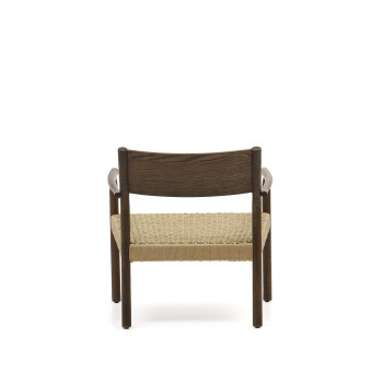 Fauteuil Yalia en chêne massif certifié FSC 100% avec finition noyer et assise en corde de papier