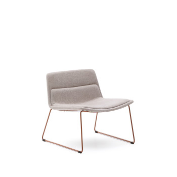 Fauteuil Zahara beige avec pieds en acier et finition terre cuite 100% FSC