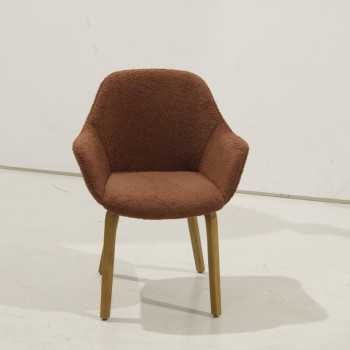 Chaise en peau de mouton Aleli