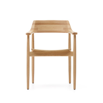 Chaise Fondes en chêne massif avec une finition naturelle (crédit FSC Mix).