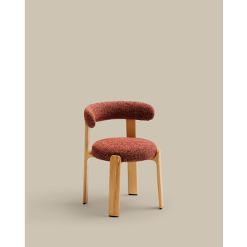 Chaise Granite en chenille terracotta et bois de frêne massif avec une finition ton naturel FSC 100%
