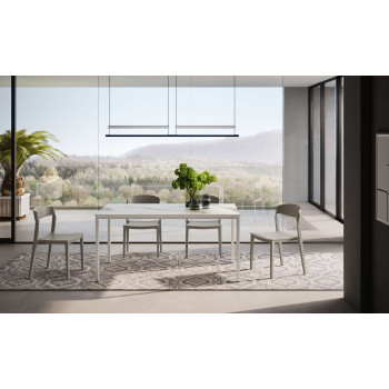 Chaise MIRA en polypropylène par Ingenia Casa