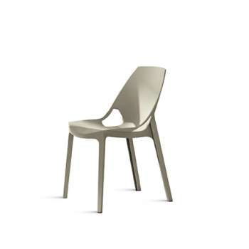 Chaise SPIRIT en polypropylène par Ingenia Casa