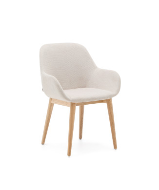 Chaise Konna beige avec pieds en frêne massif et finition naturelle