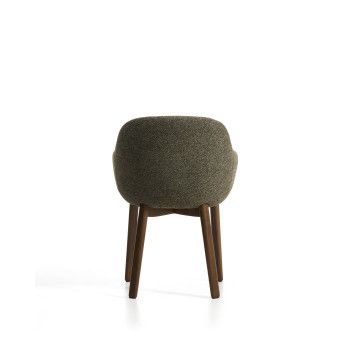 Chaise Meila avec accoudoirs en chenille verte et pieds en chêne massif finition noyer
