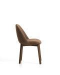 Chaise Meila en chenille terracotta et pieds en chêne massif finition noyer