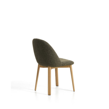 Chaise Meila en chenille verte et pieds en chêne massif finition naturelle
