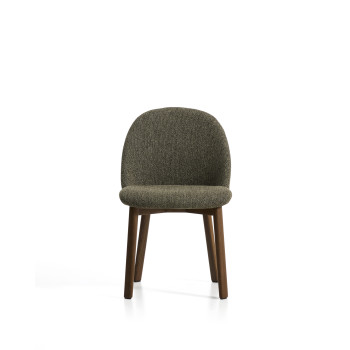 Chaise Meila en chenille verte et pieds en chêne massif finition noyer