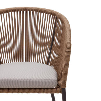 Chaise Yanet en corde beige et pieds en acier galvanisé