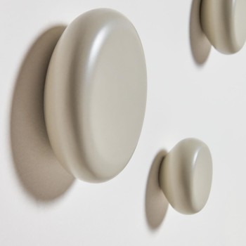 Set Nadue di 3 appendiabiti in legno massello di fiti in legno massello di faggi