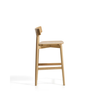 Tabouret Evera avec dossier en placage chêne et finition