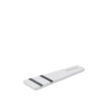 Petite planche à découper Nira en marbre noir et blanc