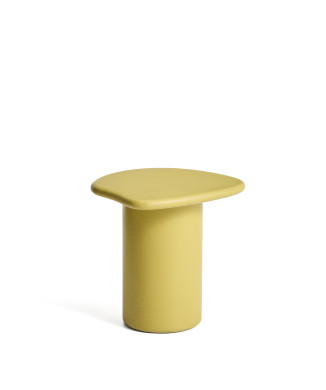 Table d'appoint en béton couleur moutarde Macarella, 48 x 47 cm