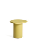 Table d'appoint en béton couleur moutarde Macarella, 48 x 47 cm