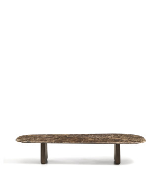 Table basse Pirita en marbre brun et pieds en chêne massif avec finition