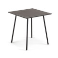 Table basse Mathis en fibrociment avec pieds en acier finition noire 75 x 75 cm
