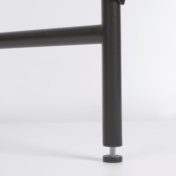 Table Galatia en mélaminé noir avec pieds en métal peint en noir 120 x 60 cm